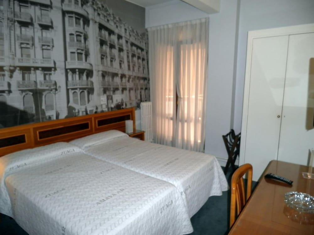 Hotel Photo Zabalburu Bilbao Luaran gambar